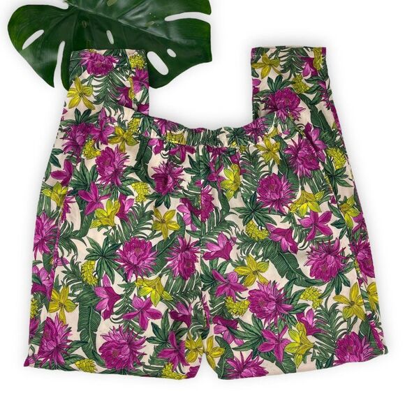 H&M High Waisted Tropical Floral Print Woven Pants - 6 - Picture 4 of 10
